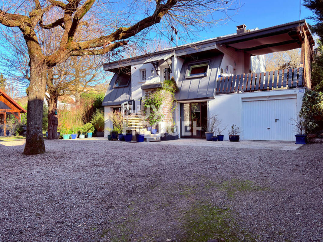 Maison à SAINTRY-SUR-SEINE