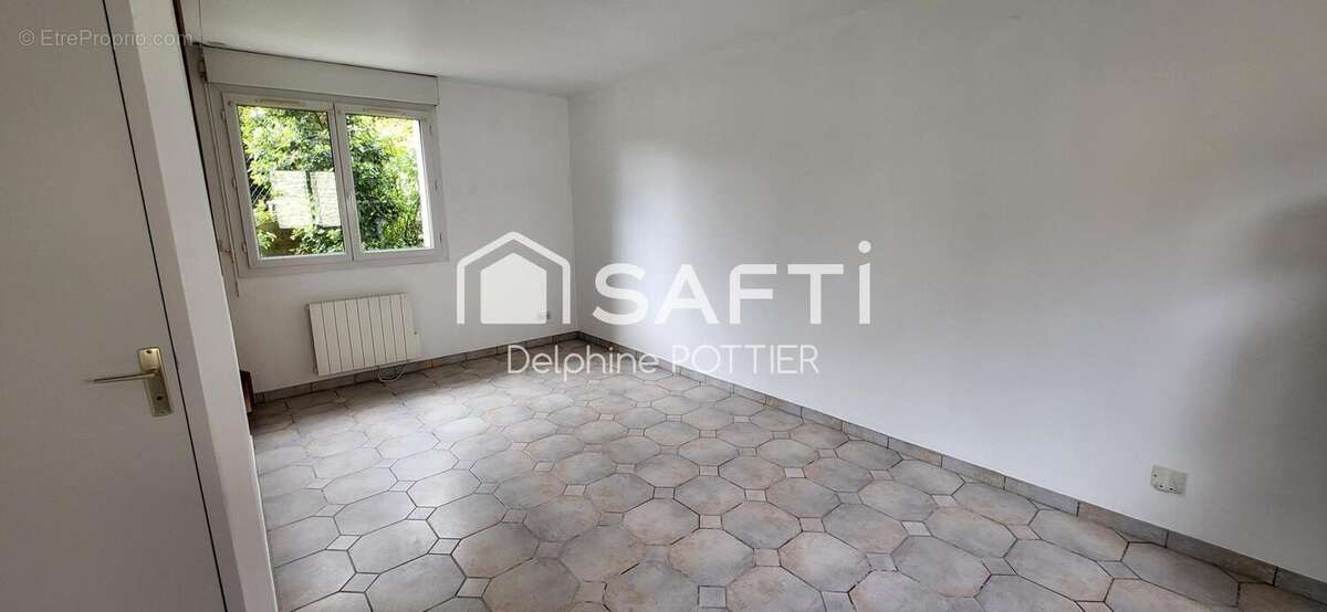 Photo 3 - Appartement à NANTEUIL-LE-HAUDOUIN