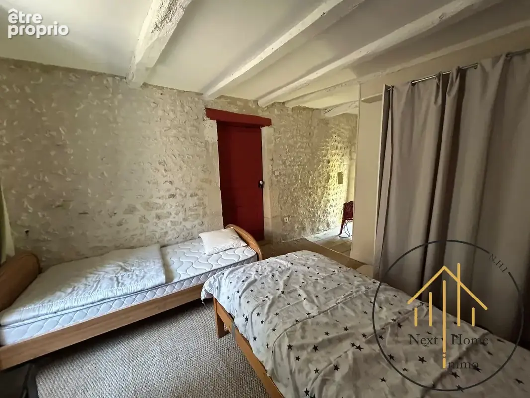 Maison 5 pièces 180 m² à vendre à Villebois-Lavalette (16320) - photo 9