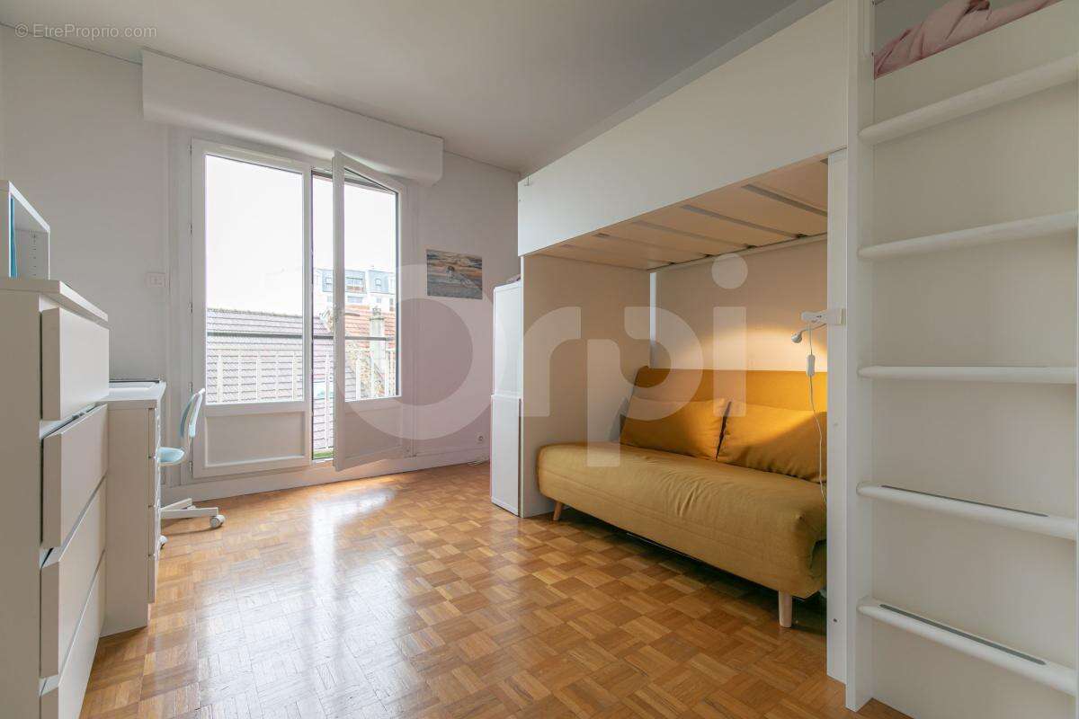 Appartement à NOGENT-SUR-MARNE