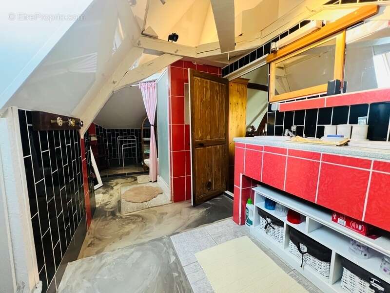 Maison à SAINT-SAUVEUR