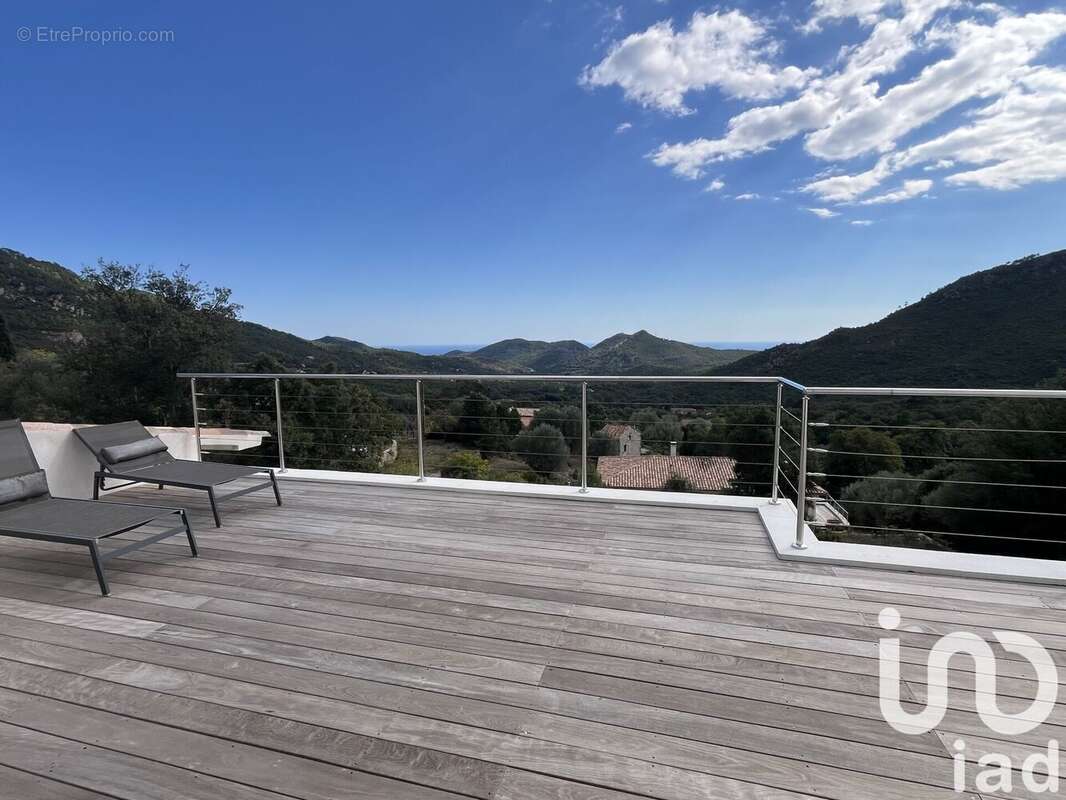 Maison 140 m² à Zonza  - photo 4