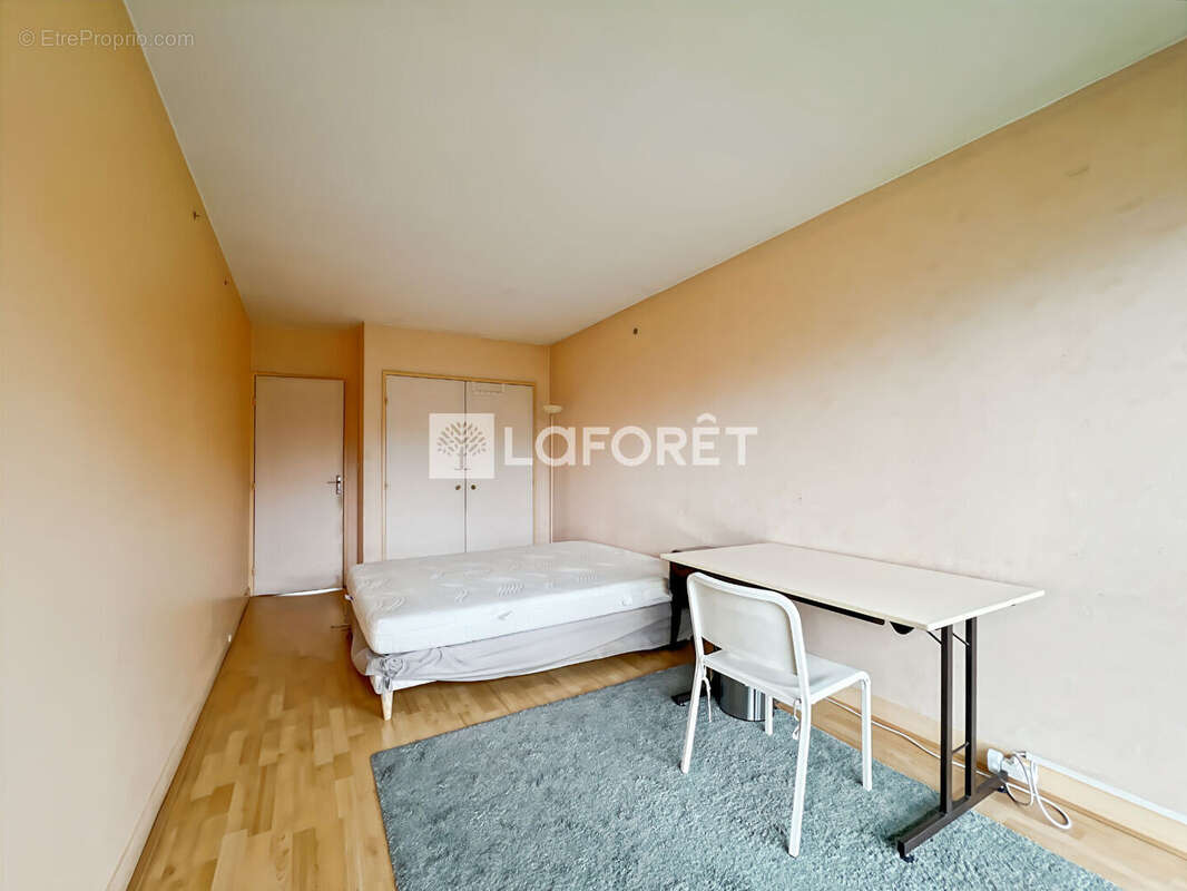Appartement à MAISONS-ALFORT