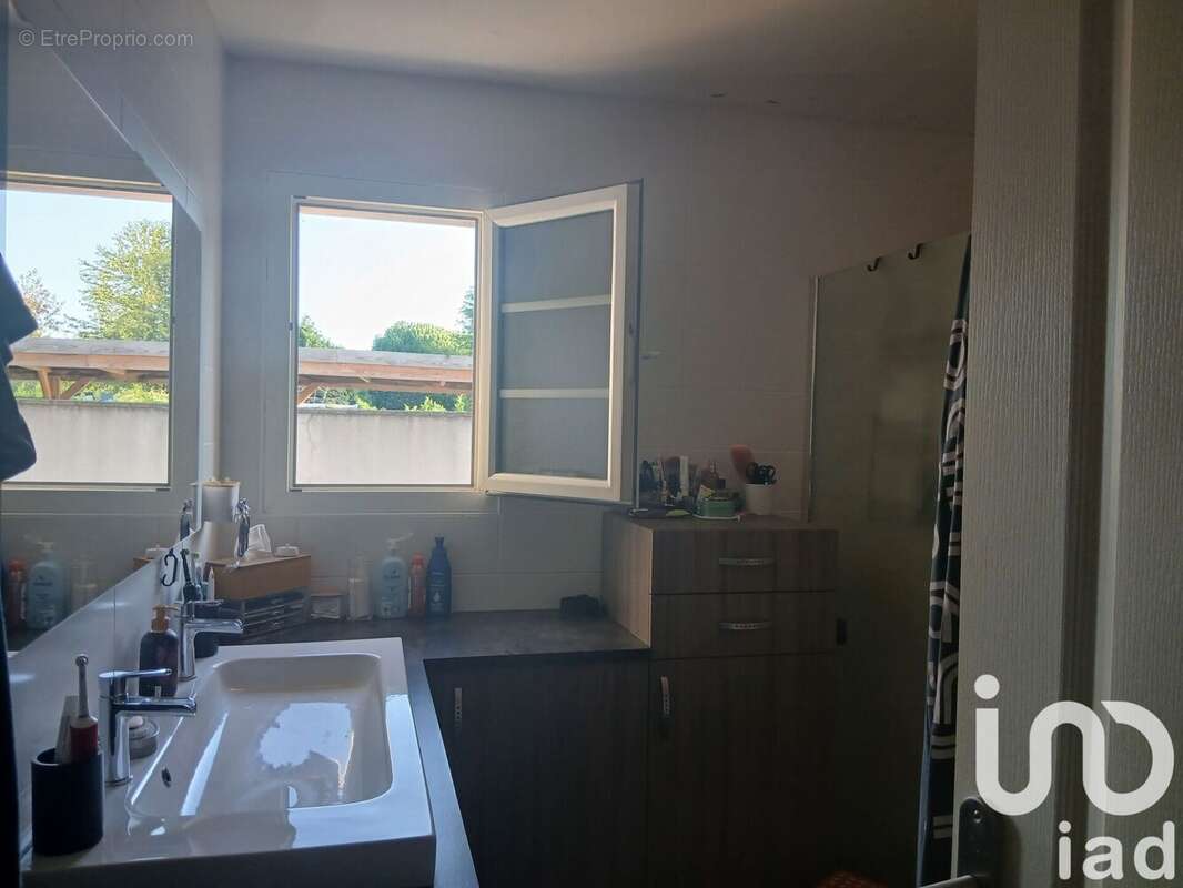 Photo 8 - Maison à JARZE