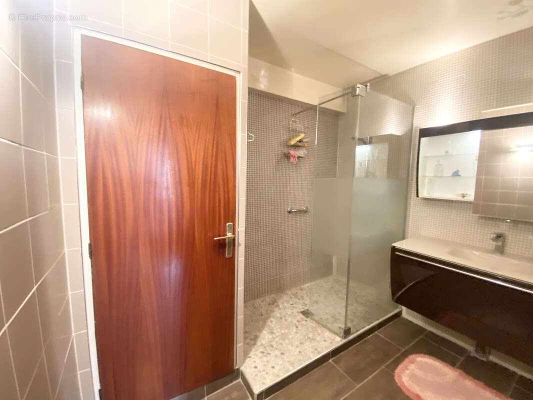 Appartement à LE RAINCY