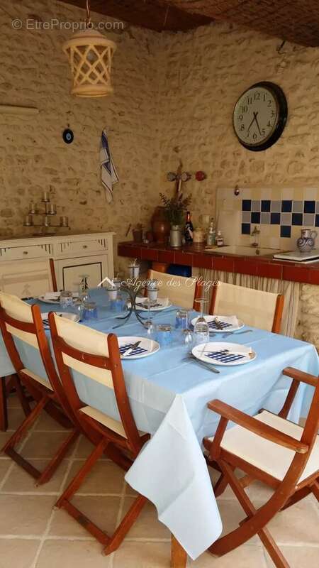 Maison à MESCHERS-SUR-GIRONDE