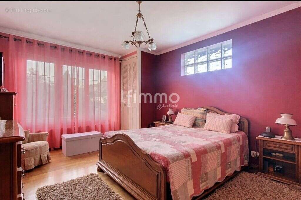 Maison à VILLIERS-SUR-MARNE