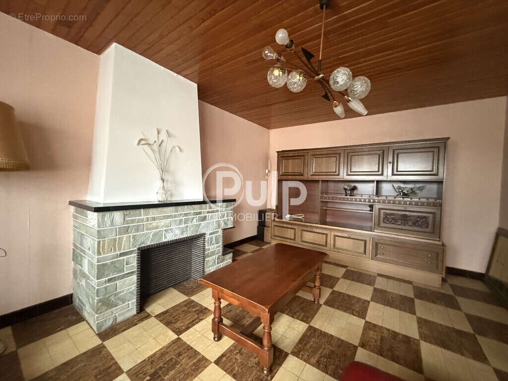 Superbe maison de caractère des années 50 à Hénin-Beaumont - photo 5