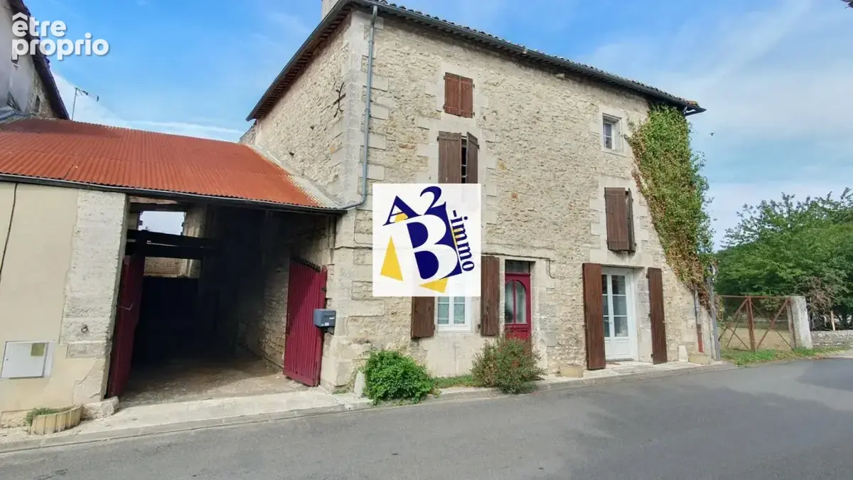 Située à 20 minutes d'Angoulême, maison de village - photo 20