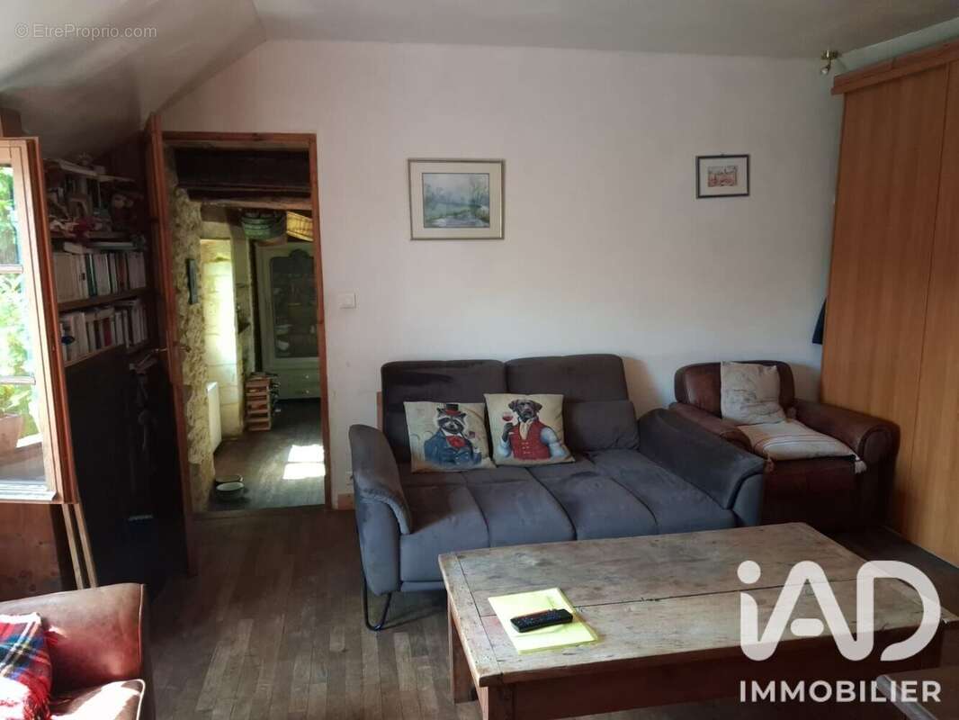 Maison 150 m² à Blars  - photo 7