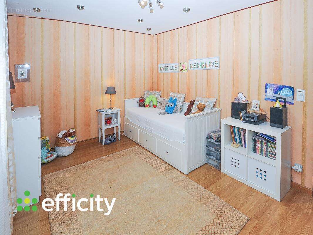 Maison à MACHILLY
