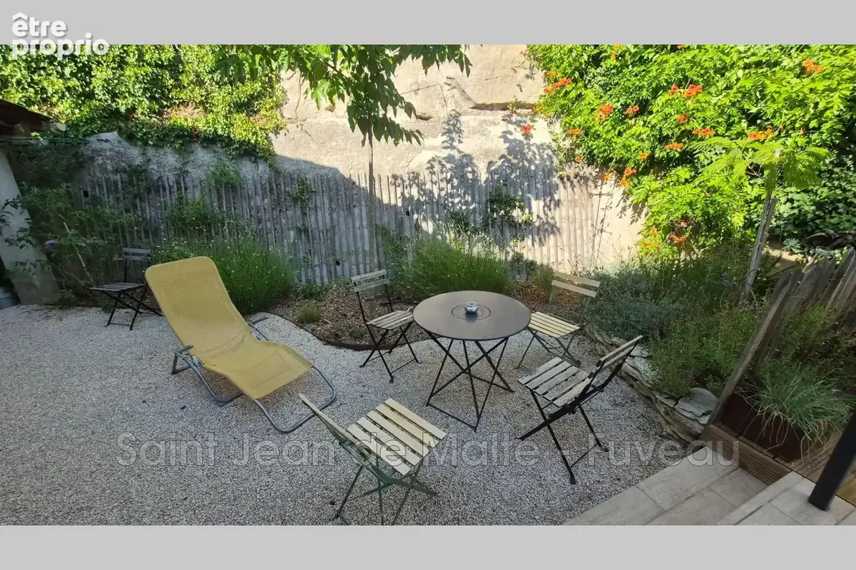 Maison 4 pièces 92 m² à vendre à Rousset (13790) - photo 6