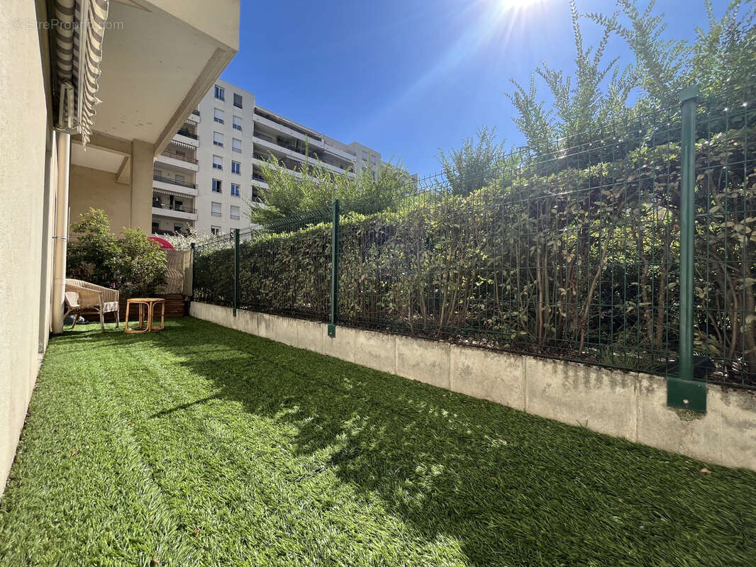 Appartement à LYON-6E