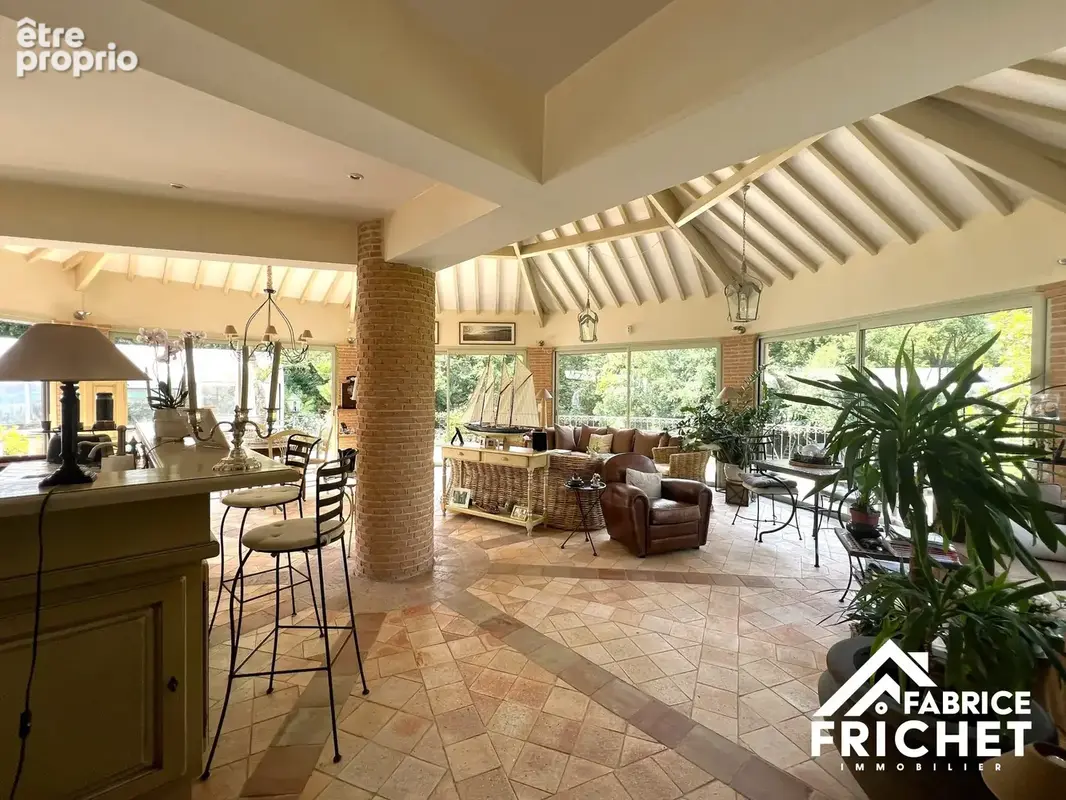 Maison 8 pièces 291 m² à vendre à Pacy-Sur-Eure (27120) - photo 6