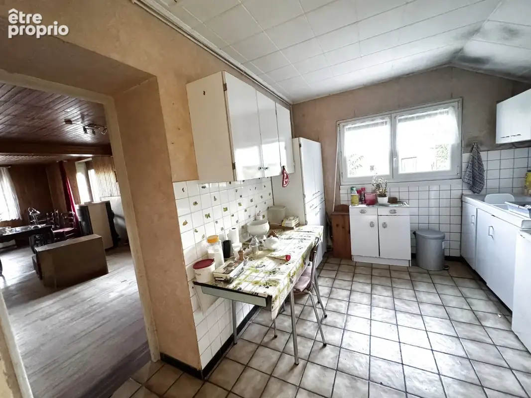 Vente maison à rénover, 121 m2 env,  terrain 3393 m2, LA COTE 75 600 € - photo 9