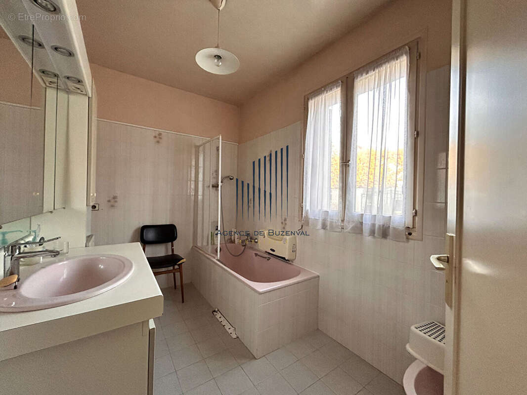 Maison à RUEIL-MALMAISON