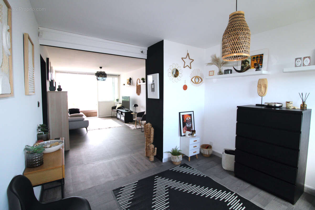 Appartement à MARSEILLE-9E