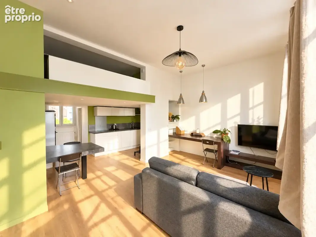 Appartement traversant de 37 m2 avec mezzanine de 15 m2   RDC   Rue Émile Lepeu - photo 2