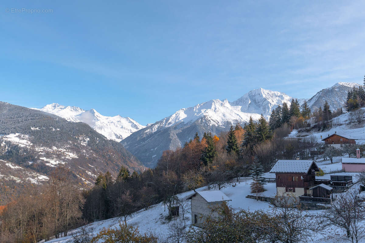 Maison à LA PERRIERE