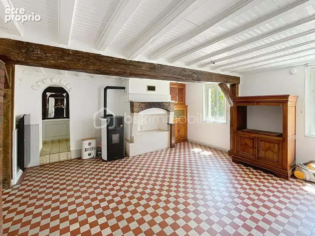 Longère de charme au calme sur un terrain de 1 700 m² — Château-Renard - photo 11