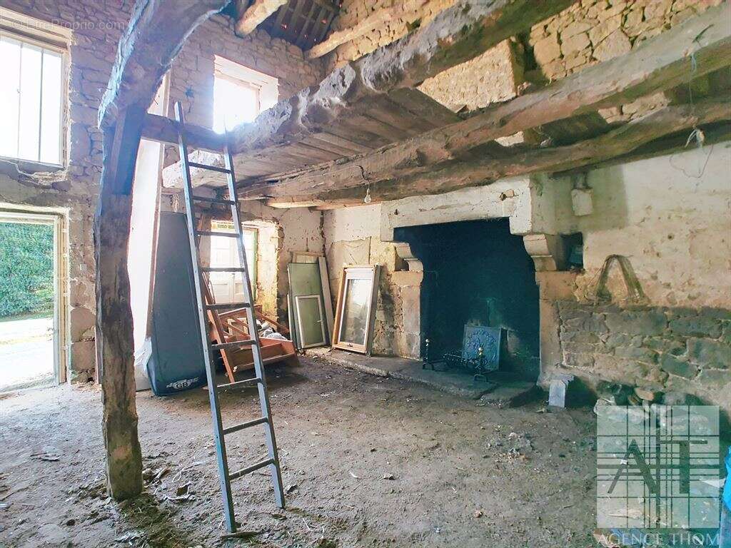 Maison à MEGRIT