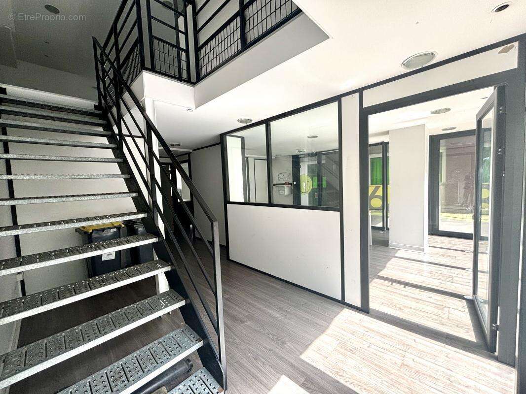 Commerce à PARIS-12E