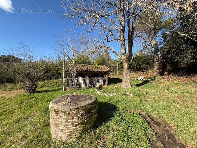 Maison à LA ROCHE-CHALAIS