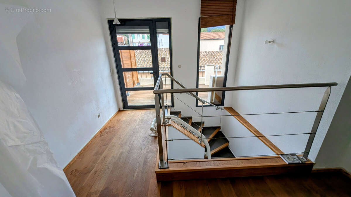 Maison à LAROQUE-DES-ALBERES