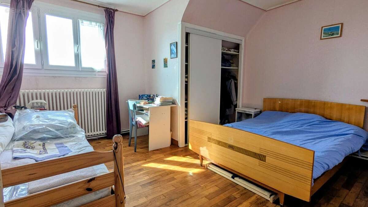 Maison à SAINT-NIC