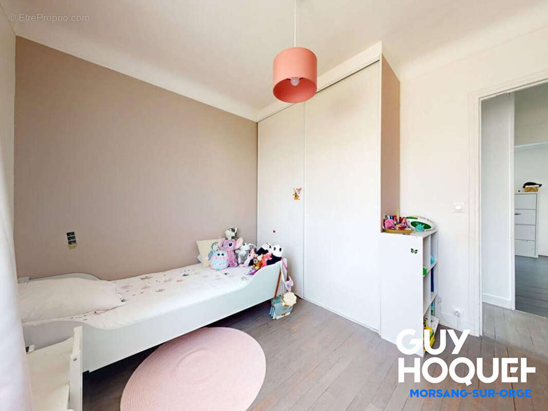 Maison à SAVIGNY-SUR-ORGE