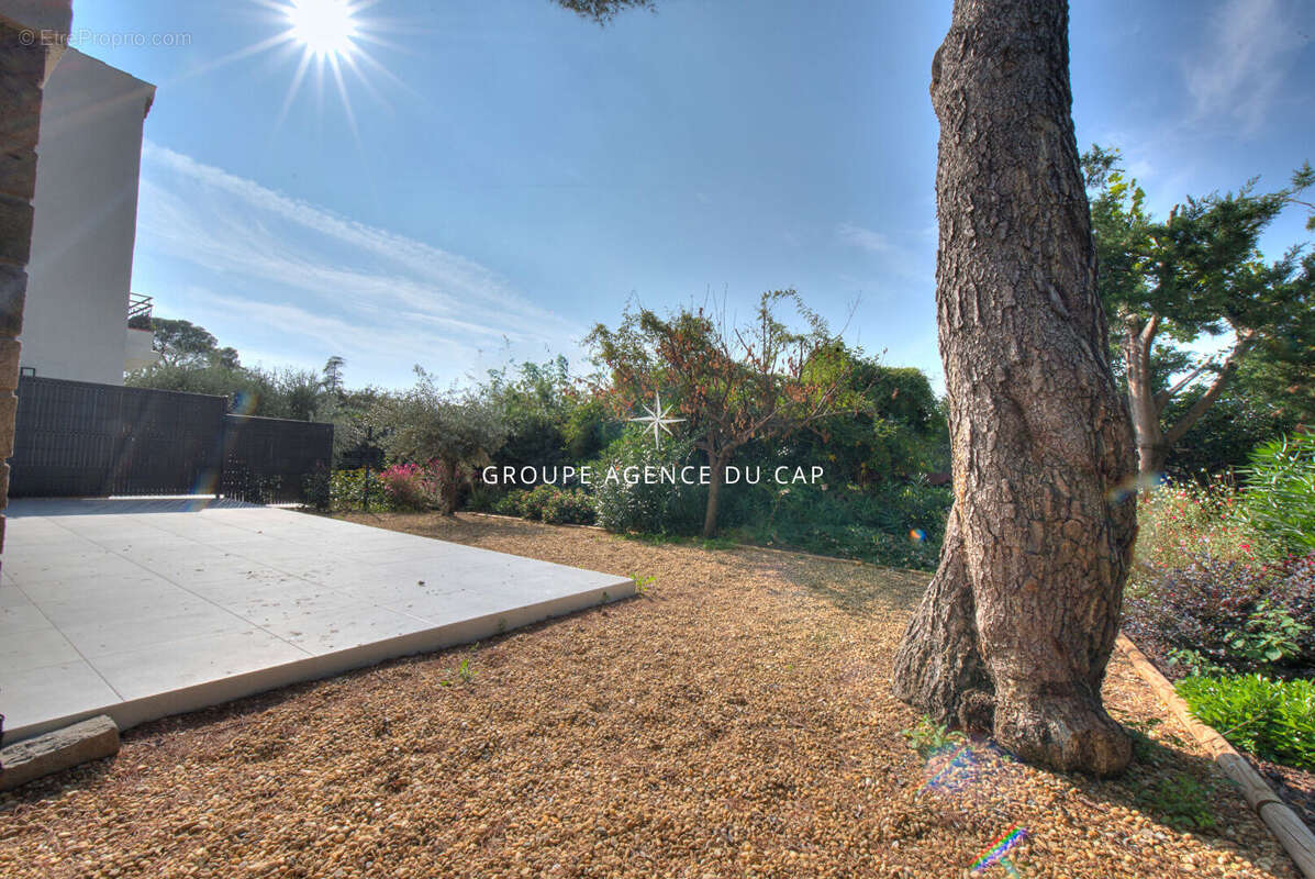 Appartement à SAINT-RAPHAEL