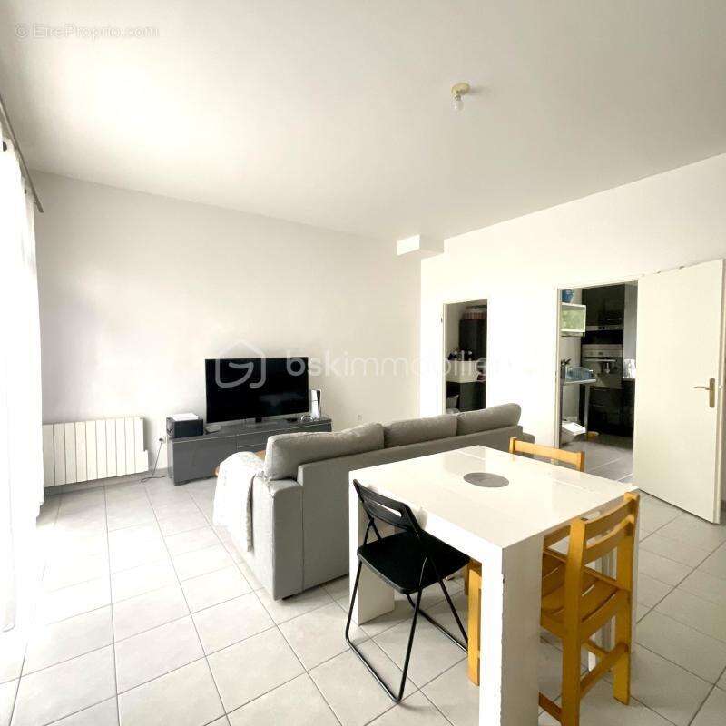 Maison à SAINT-FARGEAU-PONTHIERRY