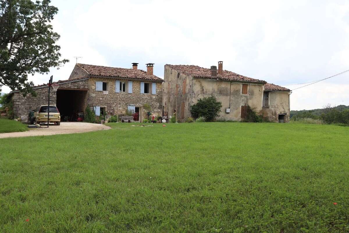 Vente Maison Viens(84750) 850 000ï¿œ - photo 2