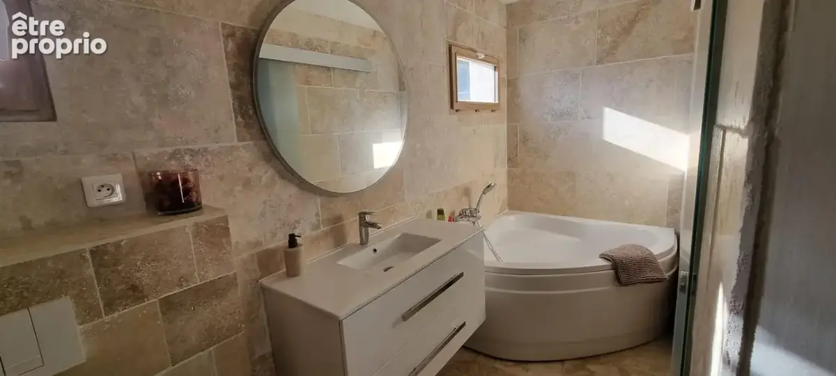 Bas de villa t3, terrasse, jacuzzi et stationnement - photo 13