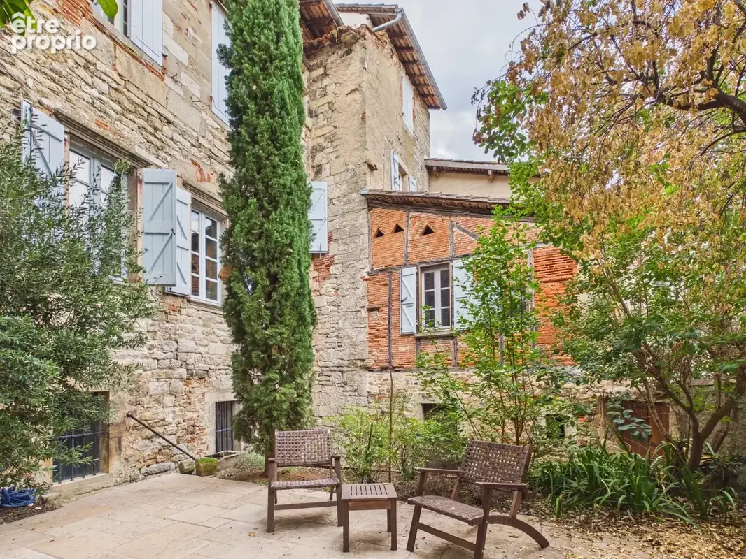 Une Demeure historique avec jardin au cœur de Saint-Antonin-Noble-Val - photo 2