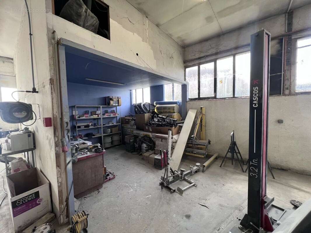 Vente Bureau-local Nevers(58000) 145 000ï¿œ - photo 3