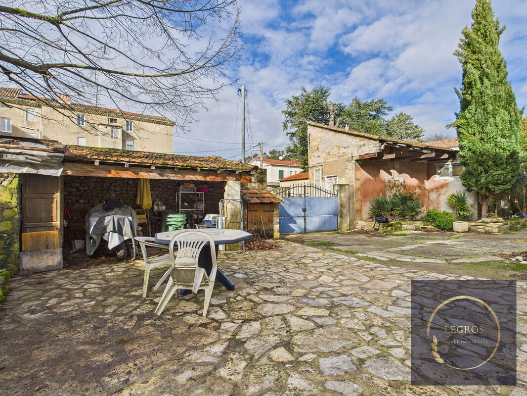 Appartement à BESSEGES