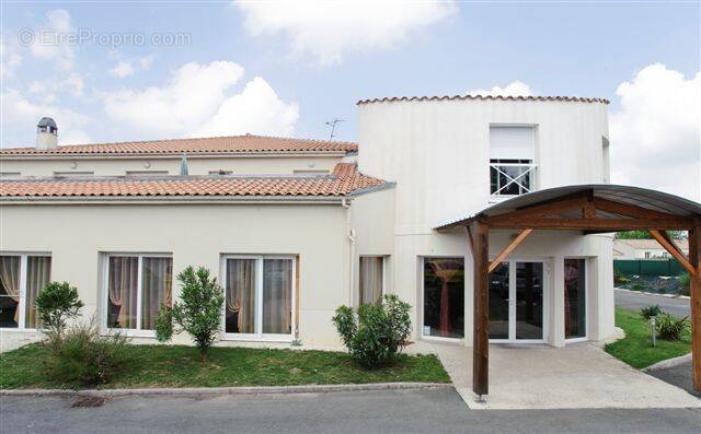 Appartement à TONNAY-CHARENTE