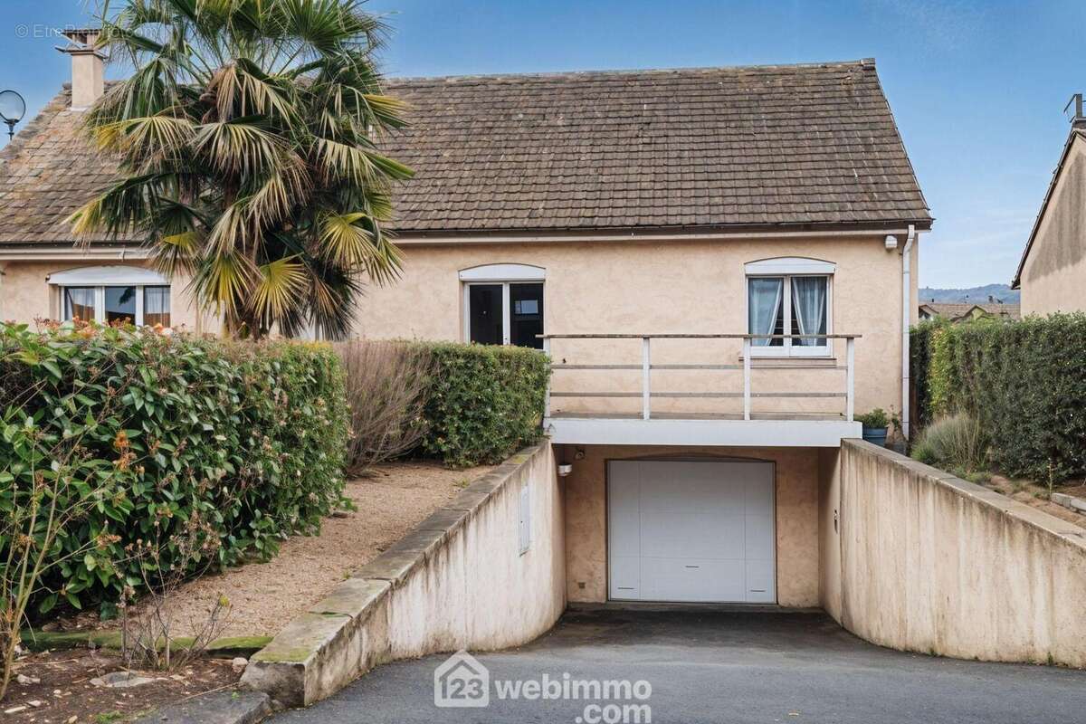 Maison à LE MANOIR