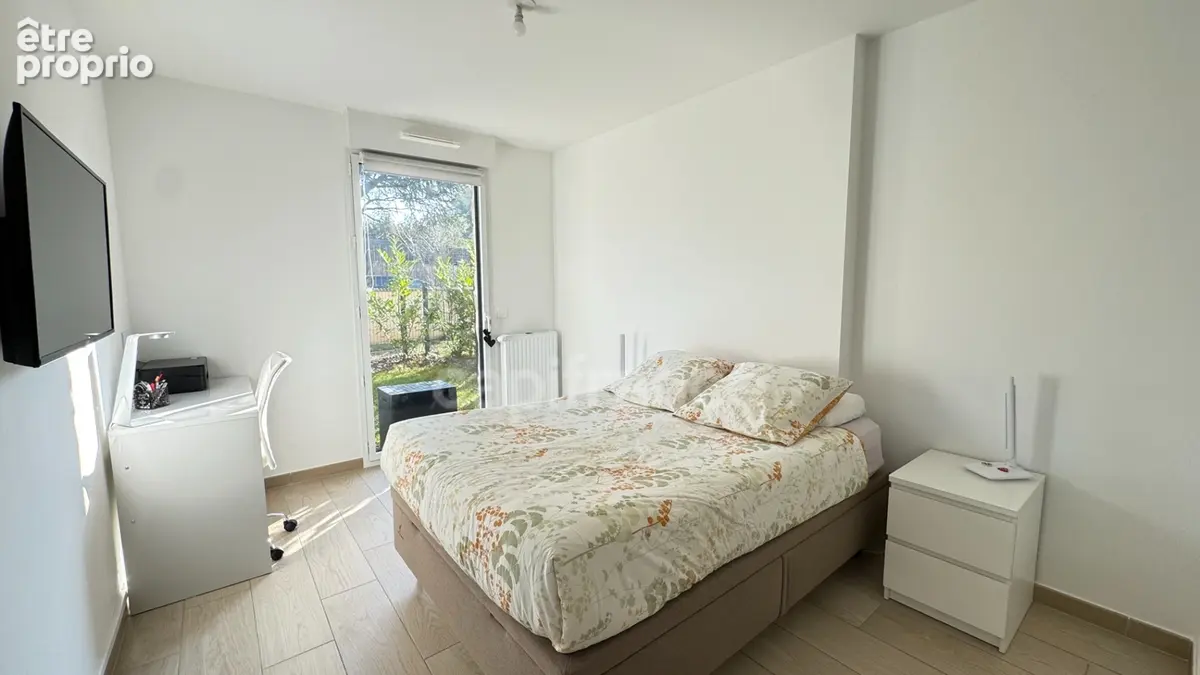 NOISY LE ROI (78) A vendre Appartement (accès PMR) 2 pièces avec Terrasse et Jardin dans résidence récente - photo 6