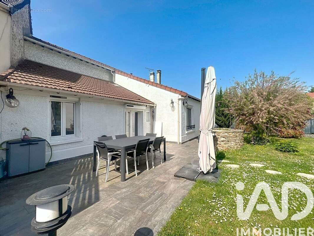 Photo 3 - Maison à MOUROUX