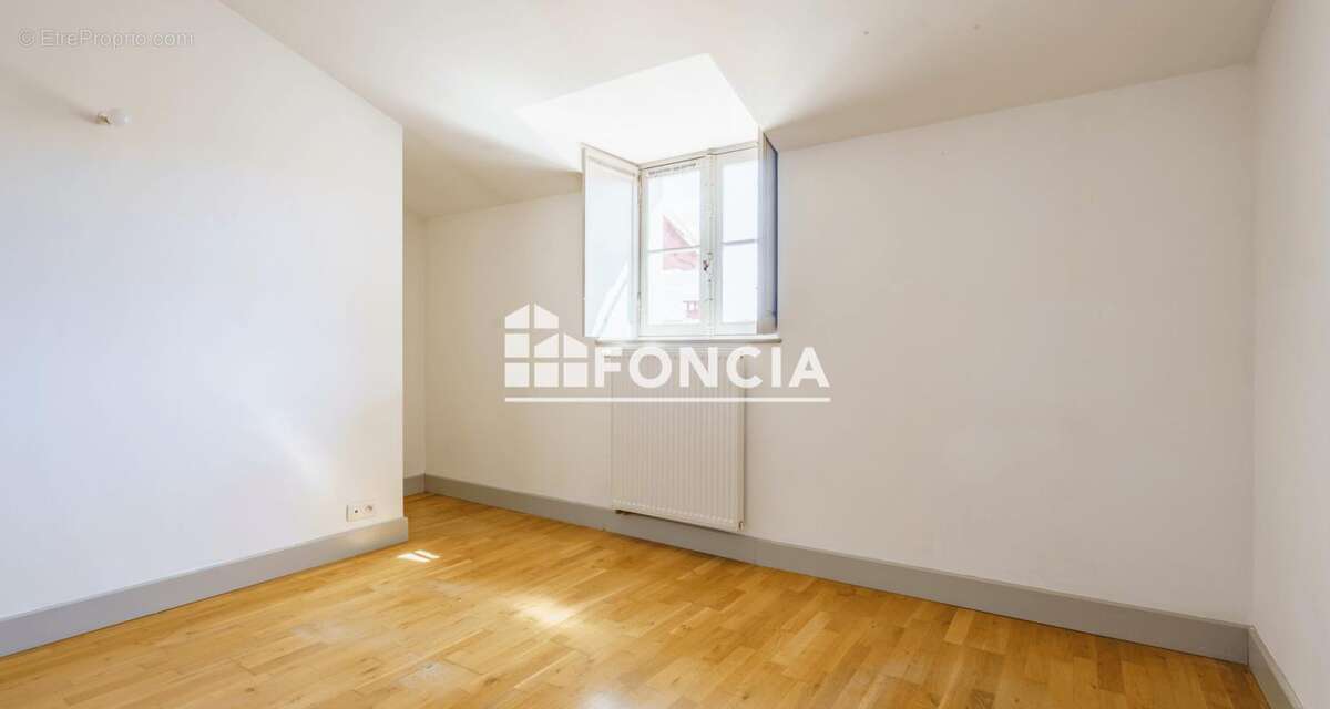 Appartement à LARRESSORE