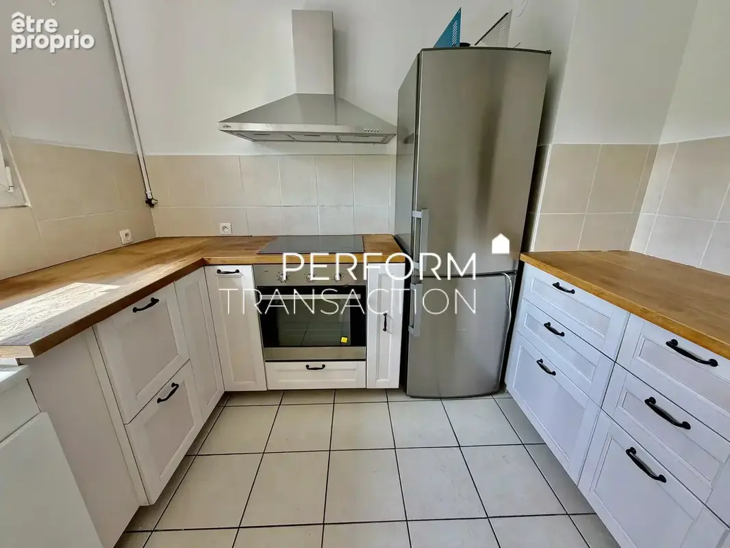Grenoble-rue amable matussiere-t3 avec balcon couvert de 9m² - photo 5