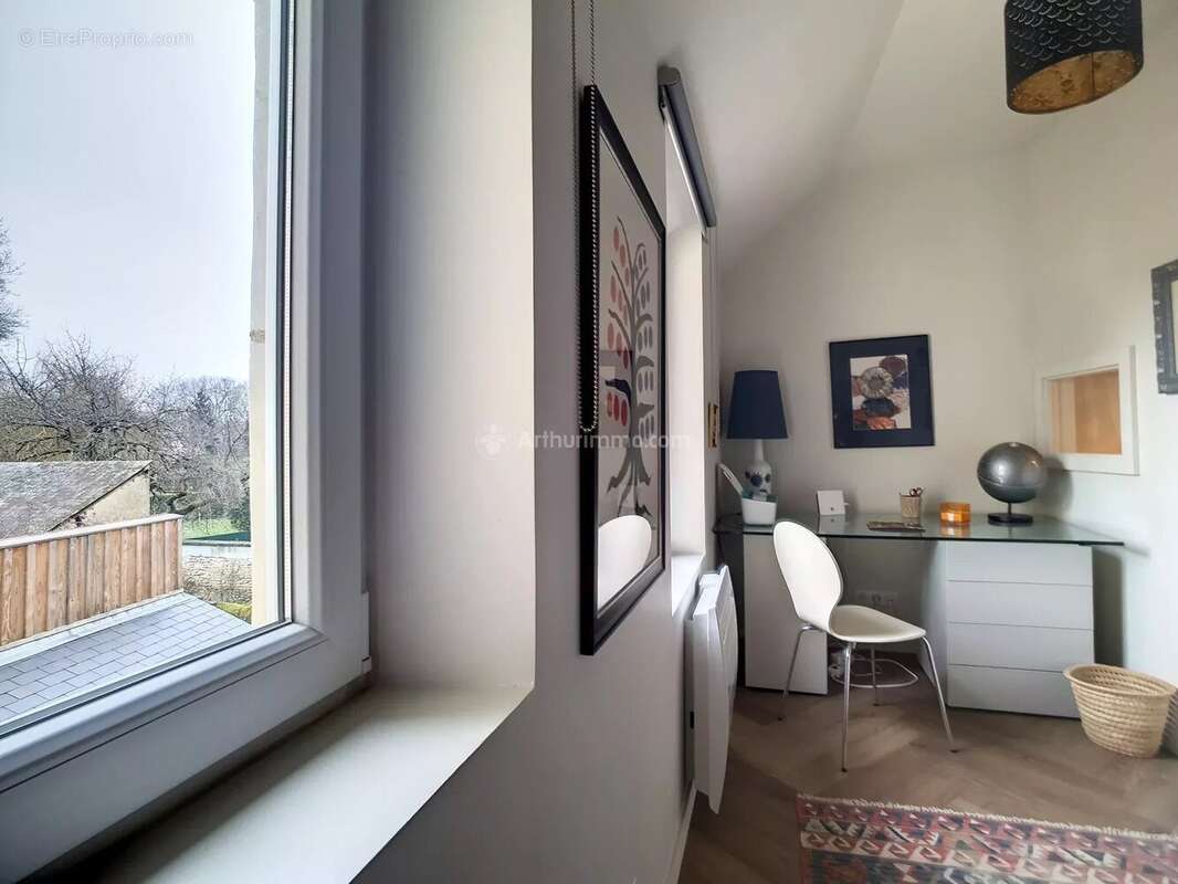 Maison à LA CHARTRE-SUR-LE-LOIR