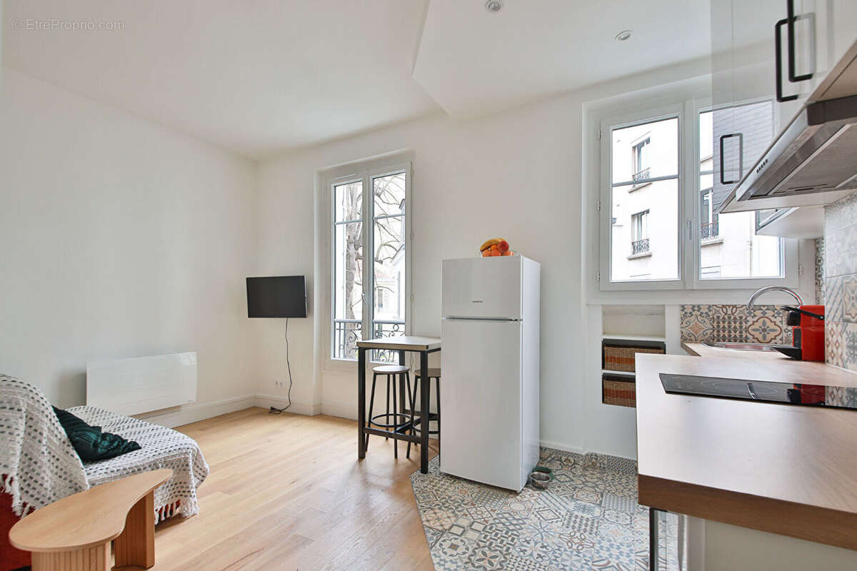 Appartement à PARIS-15E