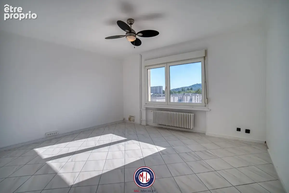 Appartement Metz 2 pièce(s) 48.81 m2 - photo 2