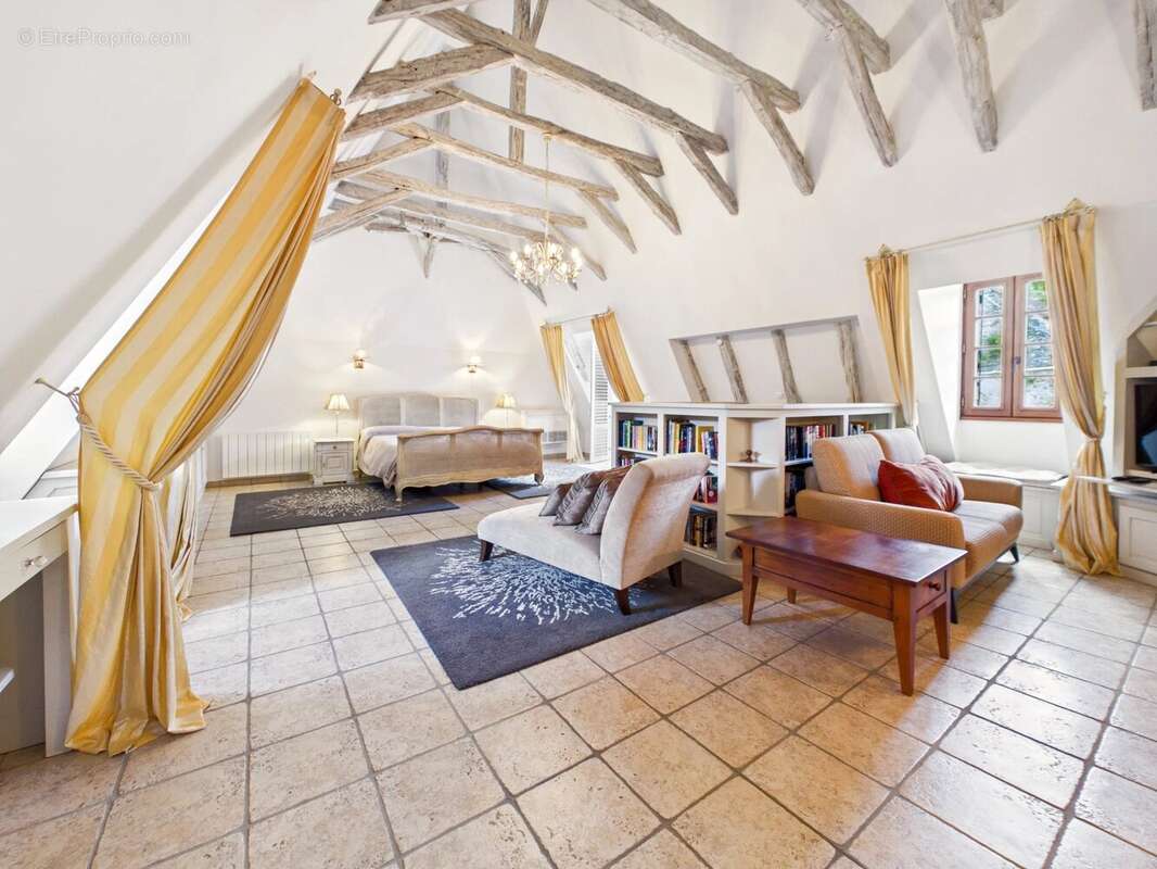 Charmante maison avec piscine à Le Bugue. - photo 8