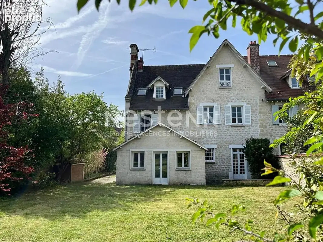 Maison à AUVERS-SUR-OISE