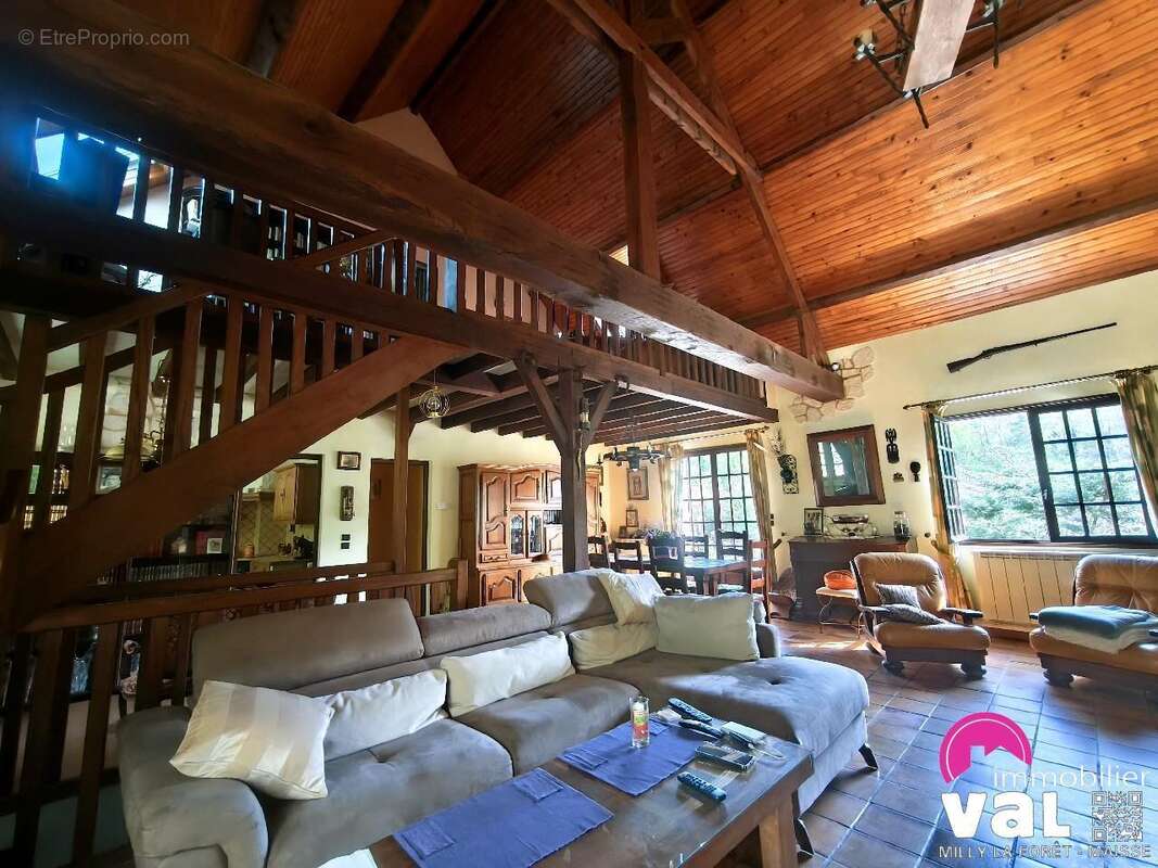 Maison à MILLY-LA-FORET