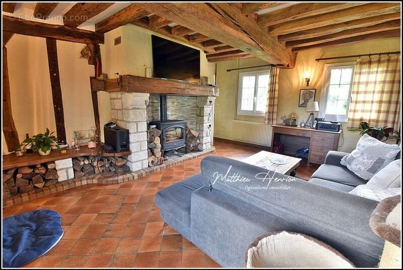 Maison à CLAVILLE